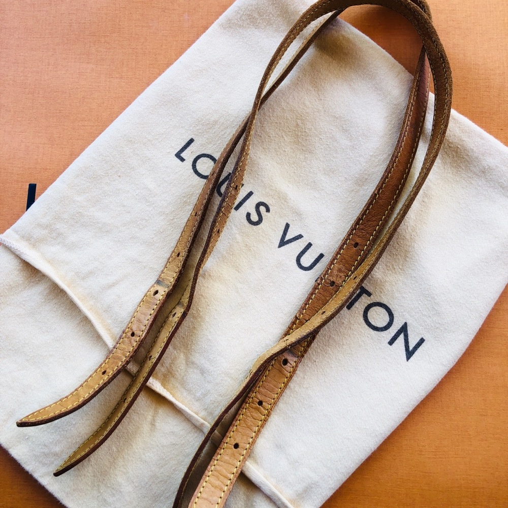 Louis Vuitton bucket bag strap set